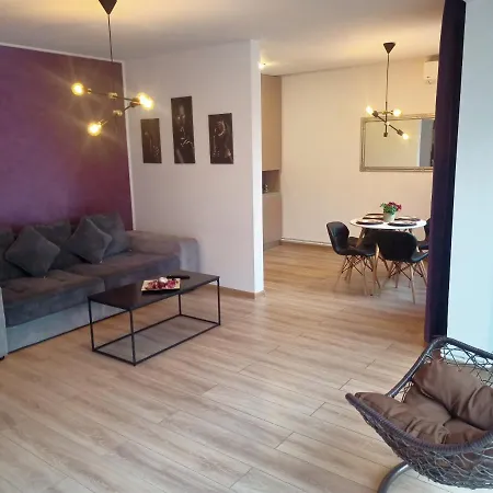 Ella T8 Apartament *