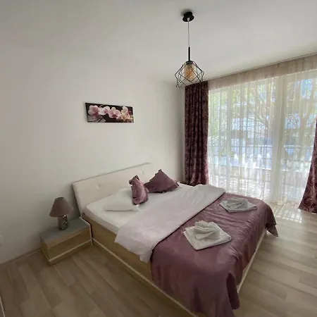 Ella T8 Apartament
