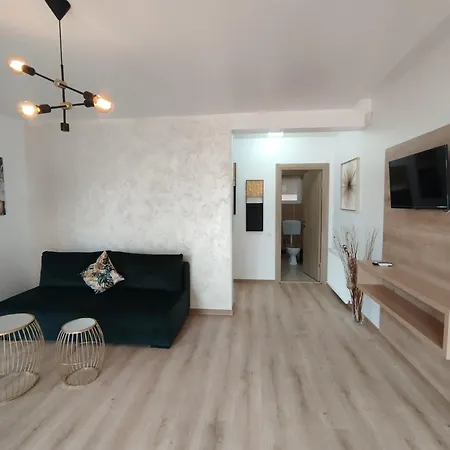 Ella T8 Apartman *