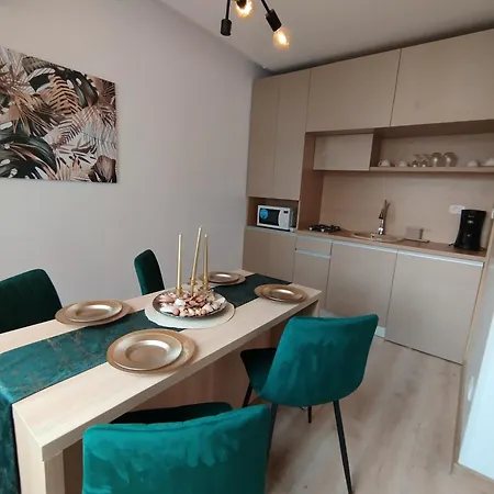 Ella T8 Нэводари